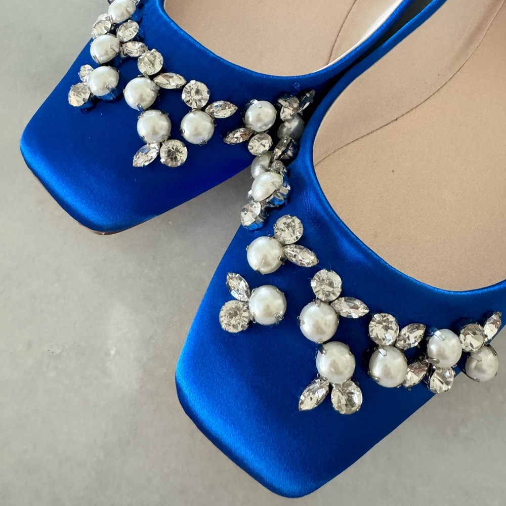 Zara pearl/rhinestone embellished royal blue satin ballet flat size 39 NWOT